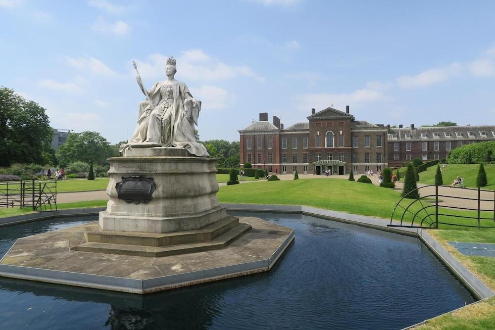 Beverley City London Exterior foto